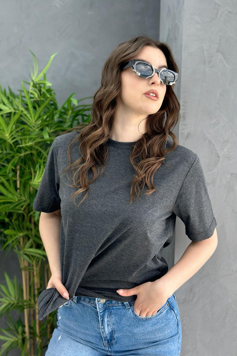 ONE COLOR SIMPLE WOMEN T-SHIRT GREY/GRI - 3