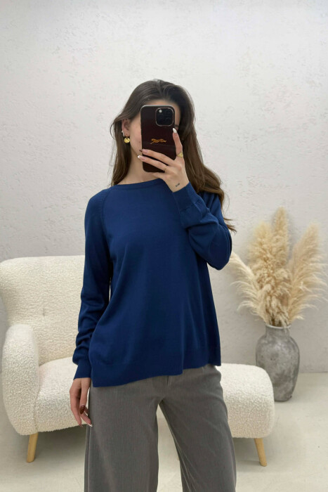ONE COLOR SIMPLE ROUND NECK WOMEN SWEATER BLUE/BLU 