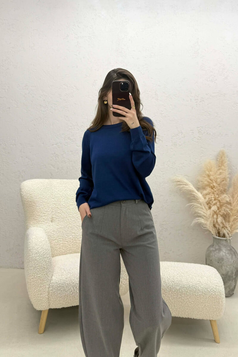 ONE COLOR SIMPLE ROUND NECK WOMEN SWEATER BLUE/BLU - 3