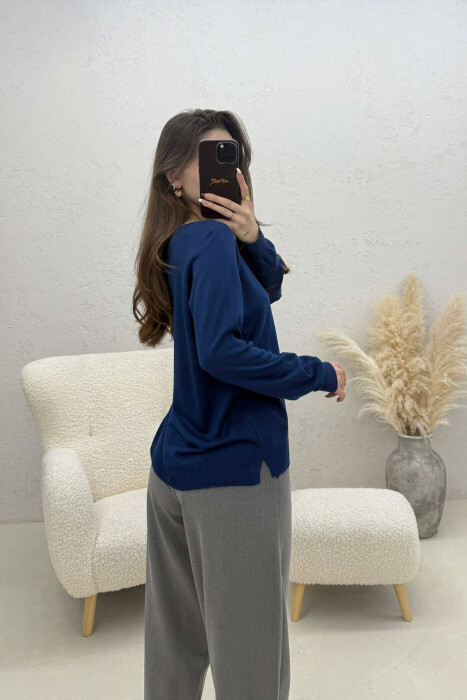 ONE COLOR SIMPLE ROUND NECK WOMEN SWEATER BLUE/BLU - 4
