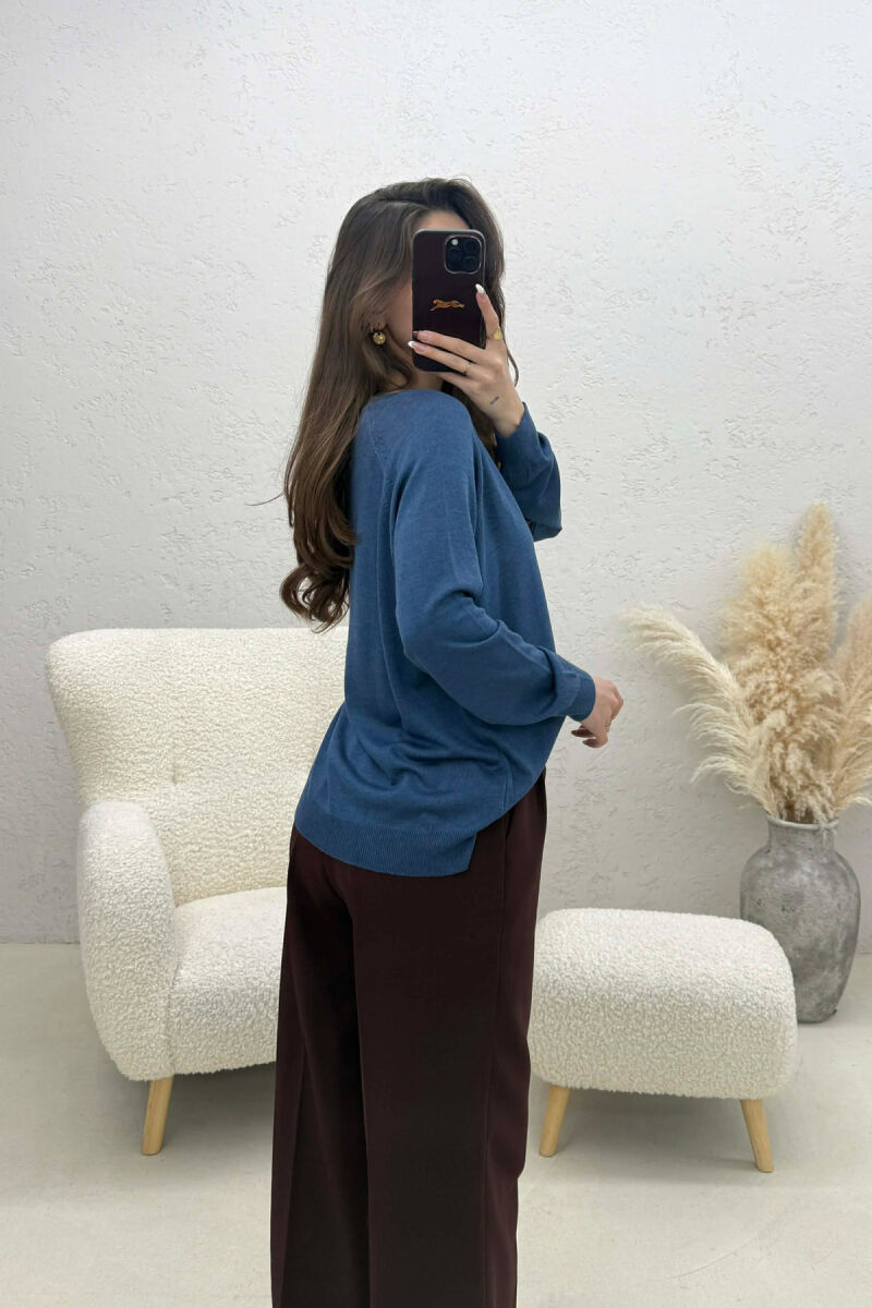 ONE COLOR SIMPLE ROUND NECK WOMEN SWEATER LIGHTBLUE/BZ - 4