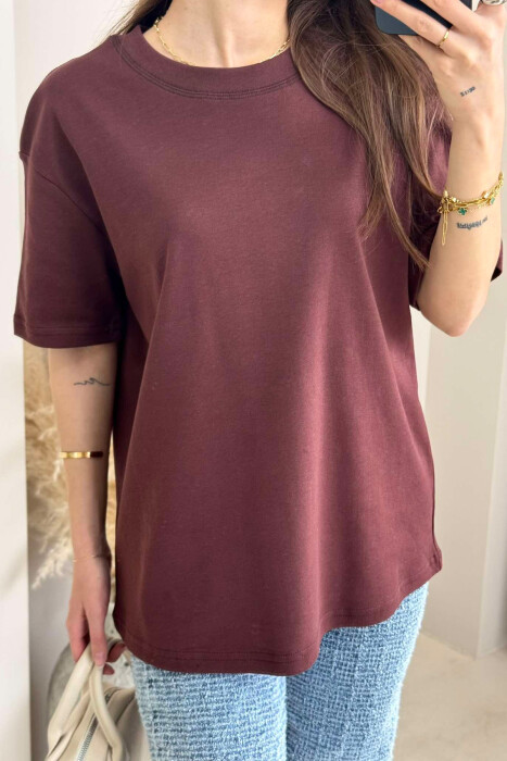 SIMPLE ROUND NECK WOMEN T-SHIRT IN BROWN COLOR 