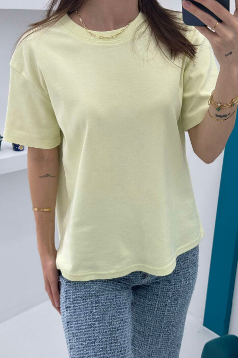 SIMPLE ROUND NECK WOMEN T-SHIRT IN NEON COLOR 