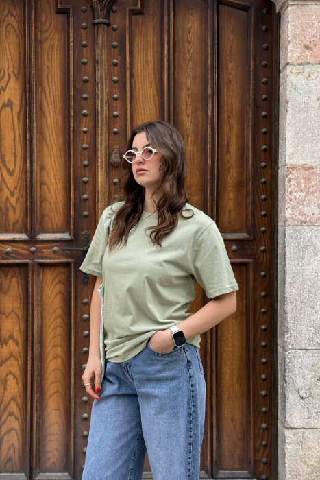 ONE COLOR SIMPLE ROUND NECK WOMEN T-SHIRT + 6 PAIR SOCKS MINT/MENTE 