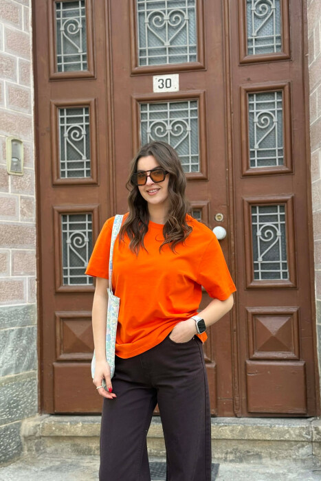 ONE COLOR SIMPLE ROUND NECK WOMEN T-SHIRT + 6 PAIR SOCKS ORANGE/PORTOKALLI 