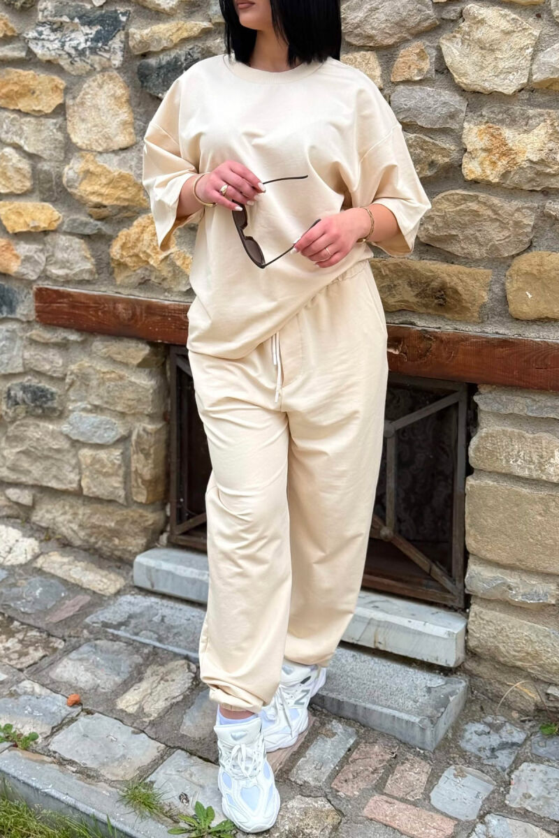 ONE COLOR SIMPLE T-SHIRT + JOGGERS WOMAN SET BEIGE/BEZHE - 2
