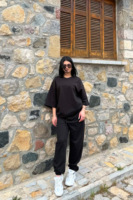 ONE COLOR SIMPLE T-SHIRT + JOGGERS WOMAN SET BLACK-BLACK/ZZ 