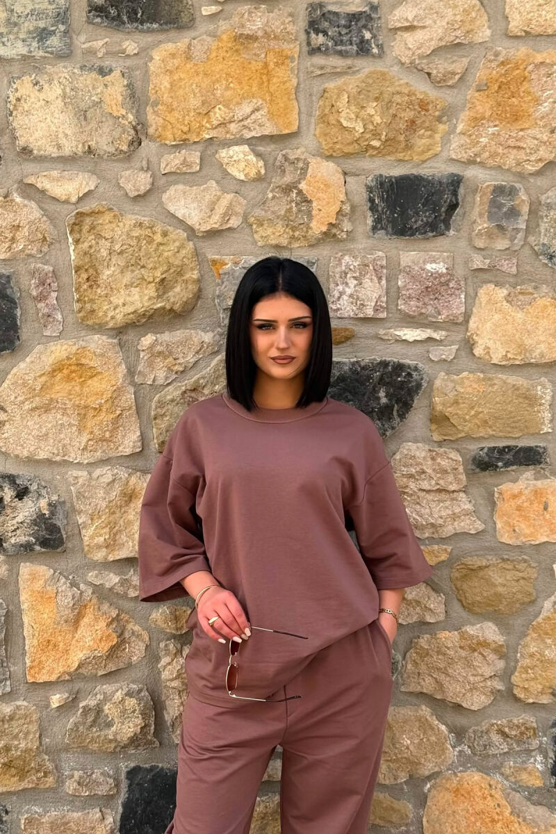 ONE COLOR SIMPLE T-SHIRT + JOGGERS WOMAN SET BROWN/KAFE - 3
