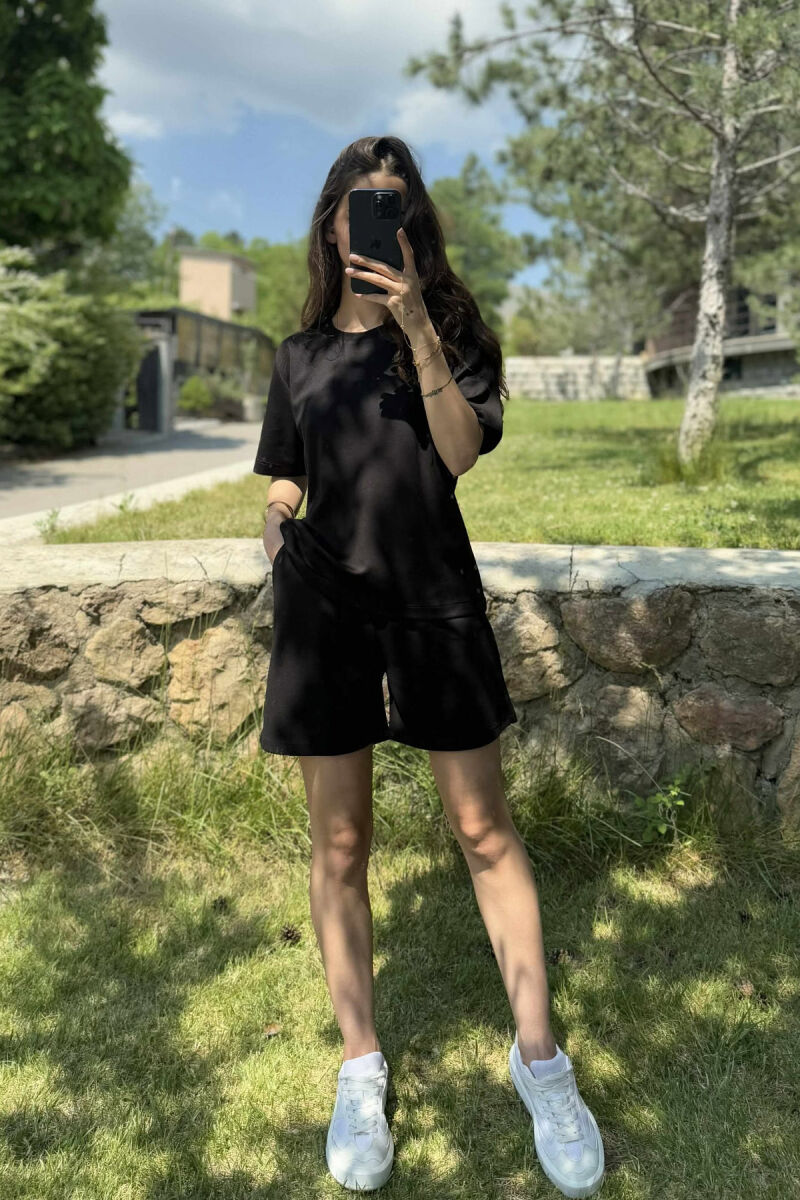 ONE COLOR SIMPLE T-SHIRT+SHORTS WOMEN SET BLACK/ E ZEZE - 1