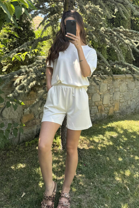ONE COLOR SIMPLE T-SHIRT+SHORTS WOMEN SET WHITE-E BARDHE - 2