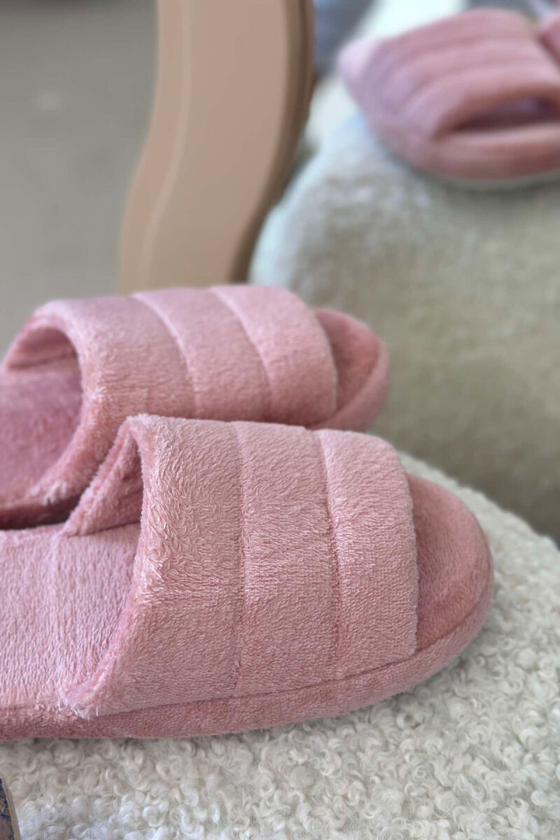 ONE COLOR SIMPLE WOMAN HOME SLIPPERS POWDER/PUDER - 2