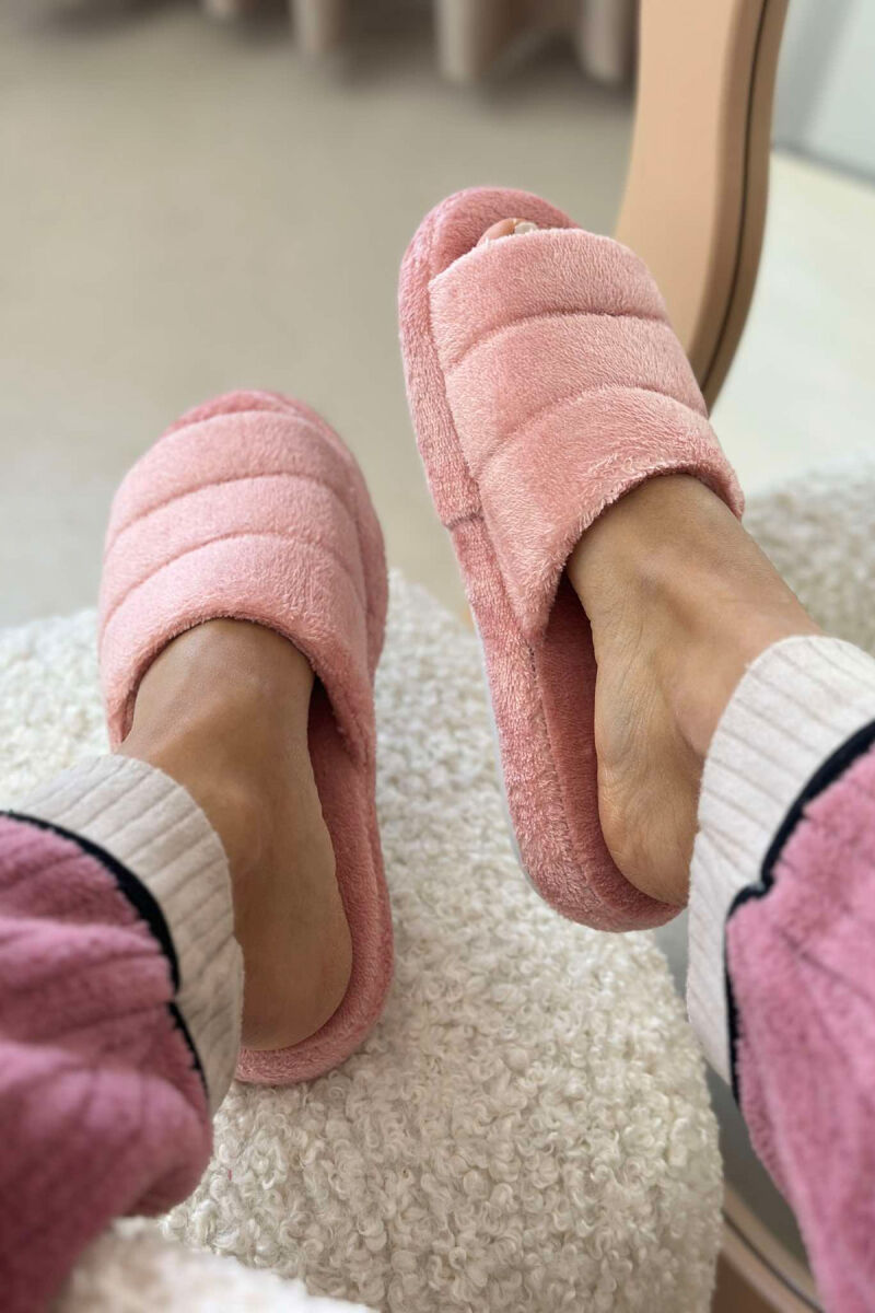 ONE COLOR SIMPLE WOMAN HOME SLIPPERS POWDER/PUDER - 3