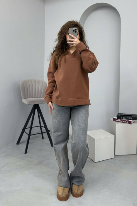 HOODIE E THJESHTË PËR FEMRA NË NGJYRËN KAFE 