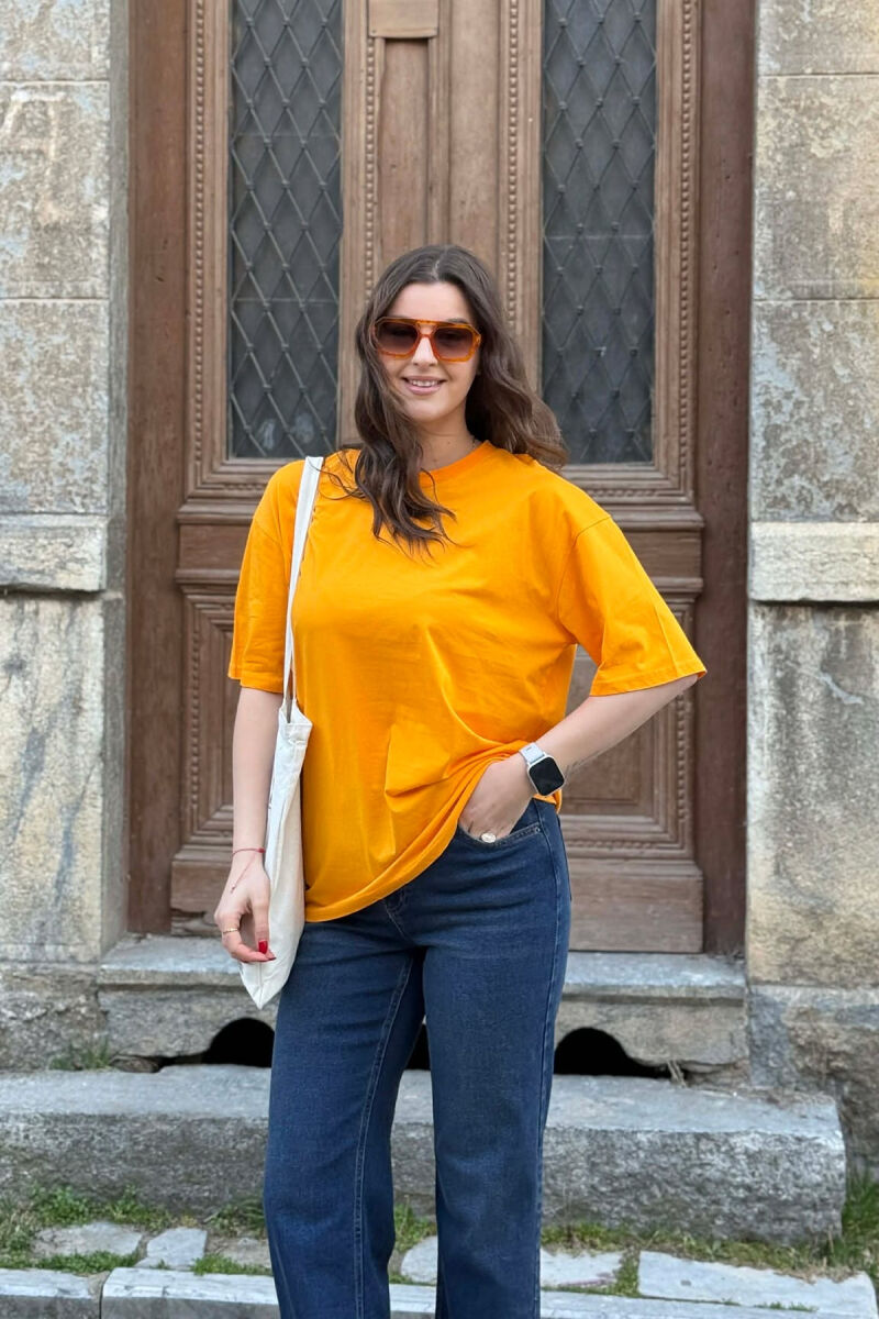 ONE COLOR SIMPLE WOMAN T-SHIRT + 6 PAIR SOCKS MUSTARD/MUSTARDE - 1