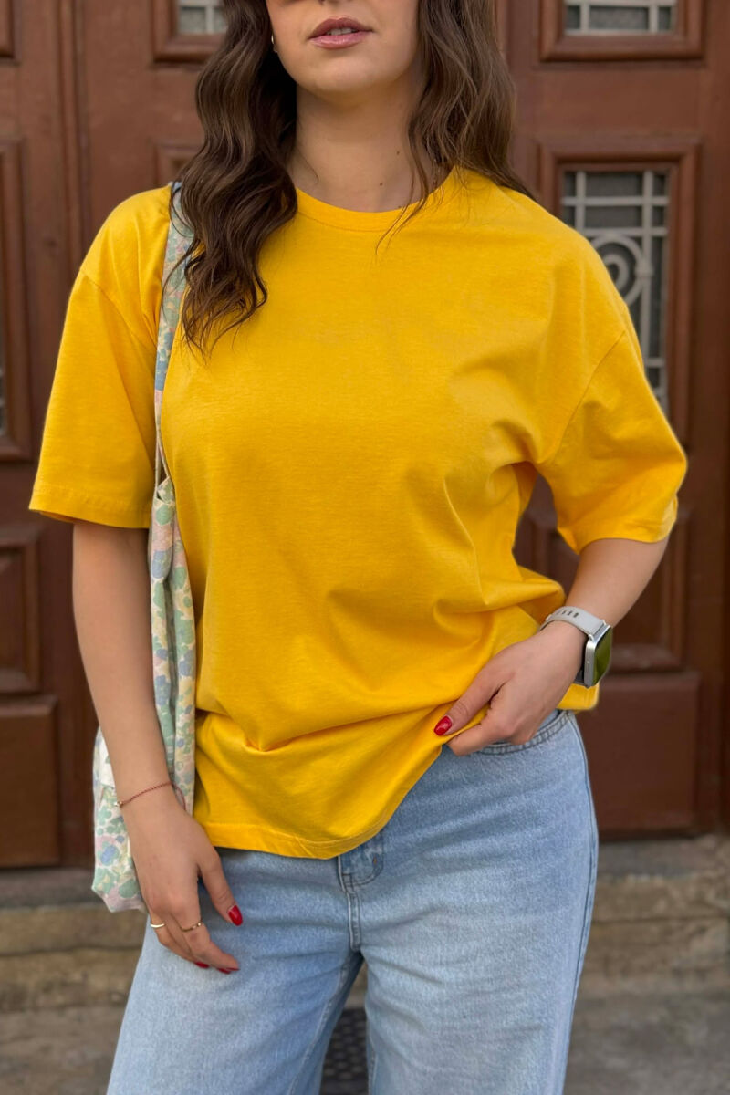 ONE COLOR SIMPLE WOMAN T-SHIRT + 6 PAIR SOCKS YELLOW/E VERDHE - 4