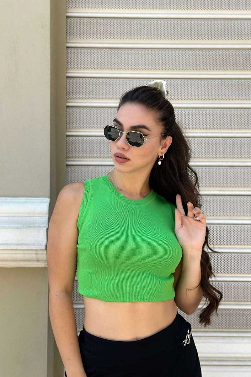 ONE COLOR SIMPLE WOMAN TOP GREEN/JESHILE - 1