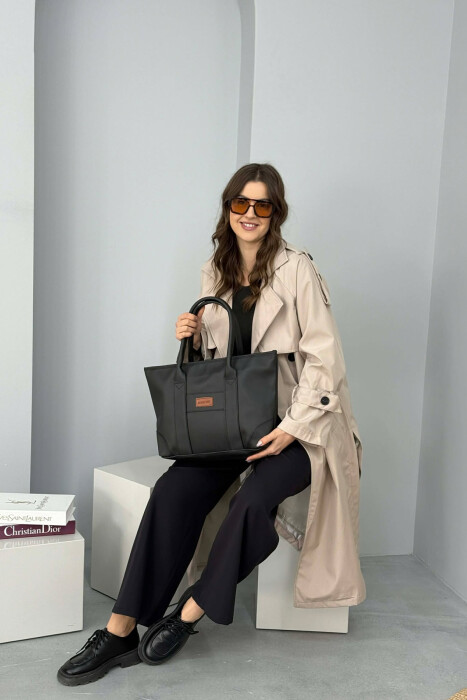 ÇANTE E THJESHTE NJE NGJYRESHE PER FEMRA NE NGJYRE TE ZEZE - 4