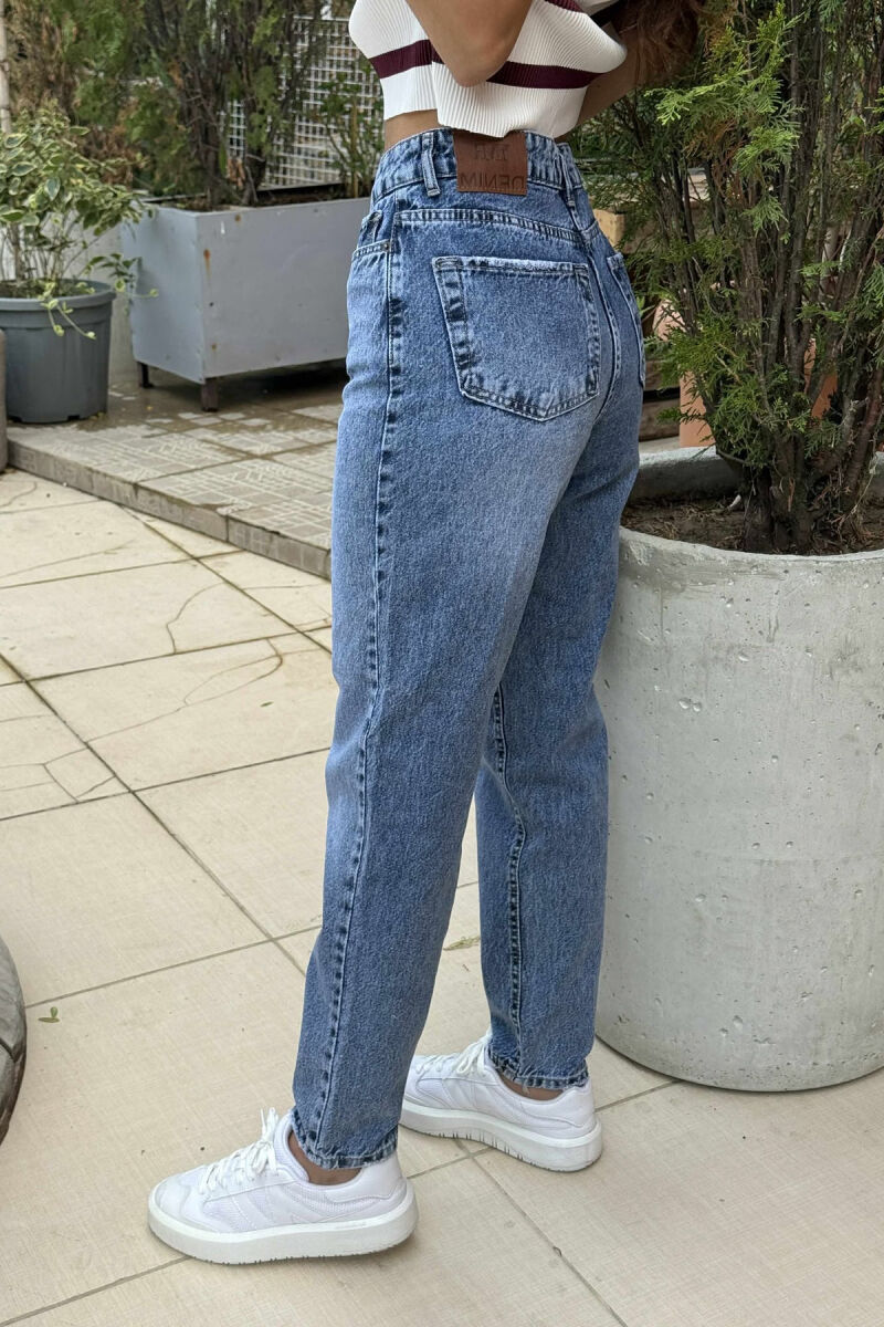 ONE COLOR SIMPLE WOMEN JEANS LIGHTBLUE/BZ - 5