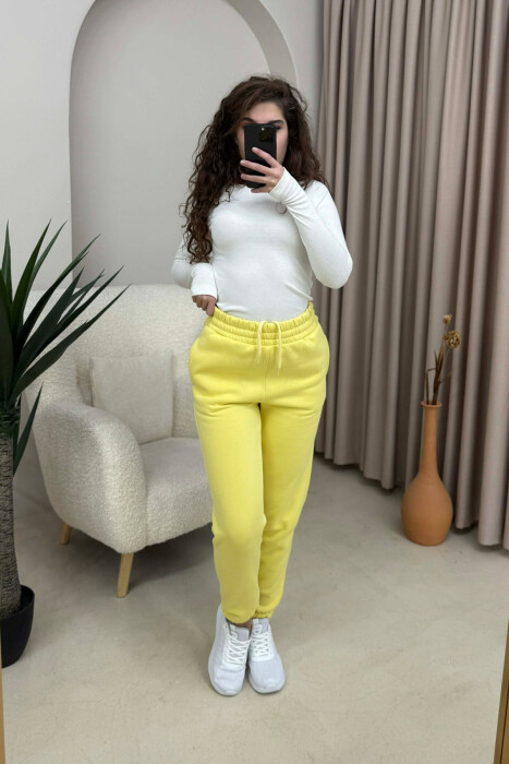 ONE COLOR SIMPLE WOMEN JOGGERS YELLOW/E VERDHE - KLAUDIO FASHION
