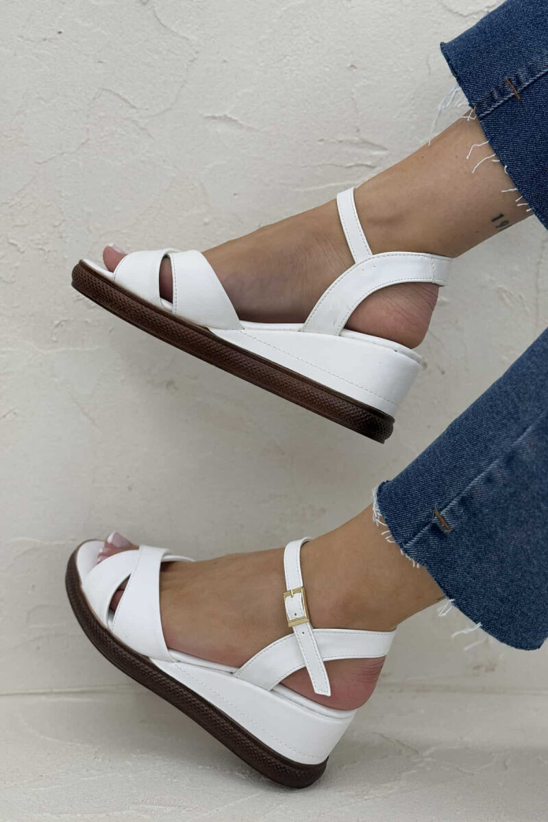 ONE COLOR SIMPLE WOMEN SANDALS WHITE-E BARDHE - 4
