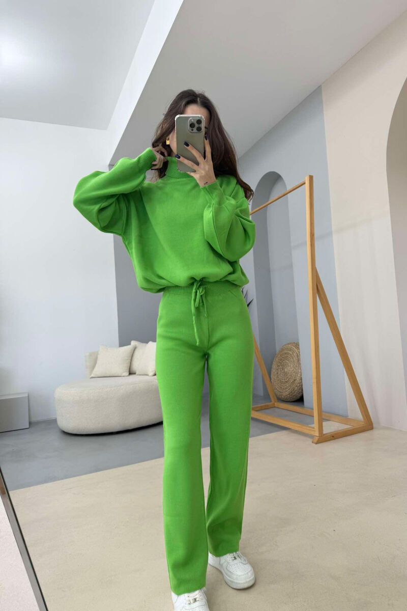 ONE COLOR SIMPLE WOMEN SET LIGHT GREEN/JEZB - 3