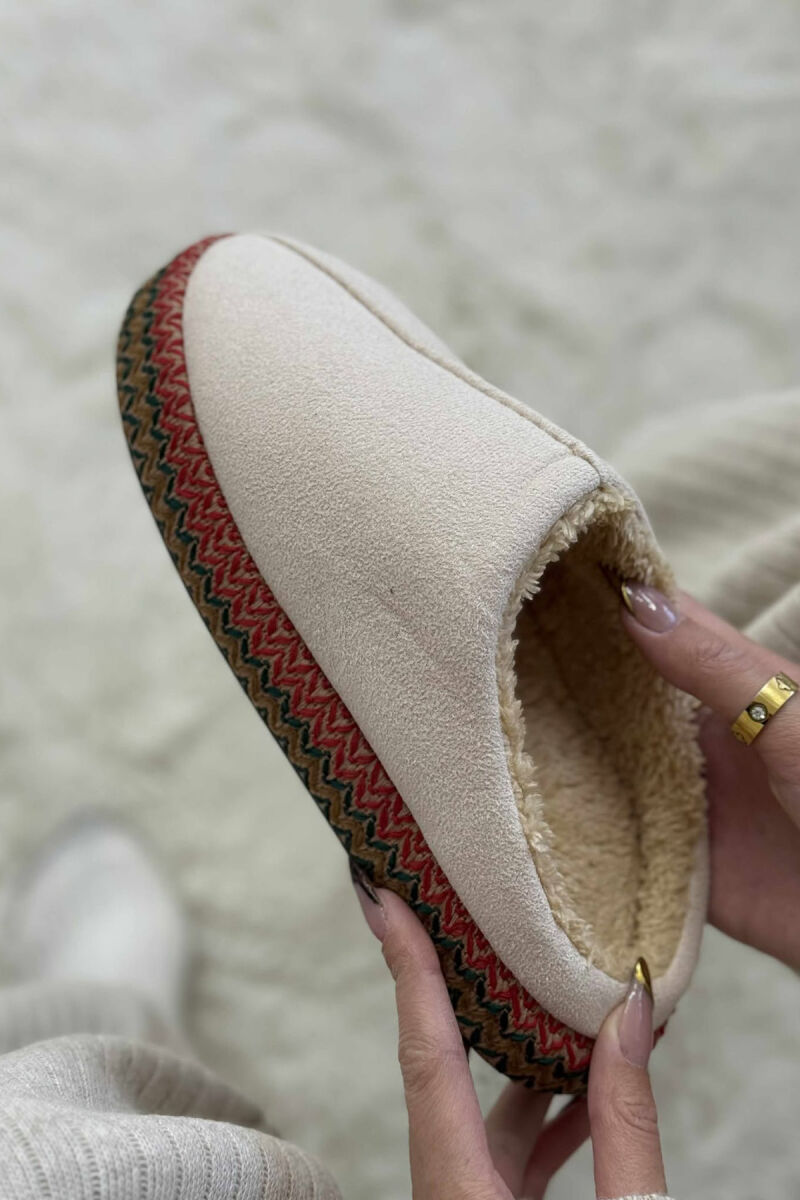 ONE COLOR SIMPLE WOMEN SLIPPERS CREAM/KREM - 4