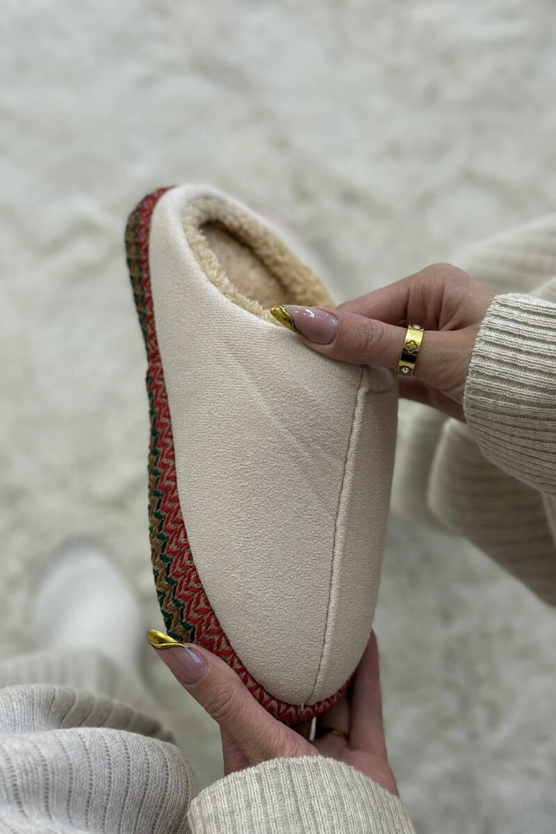 ONE COLOR SIMPLE WOMEN SLIPPERS CREAM/KREM - 5