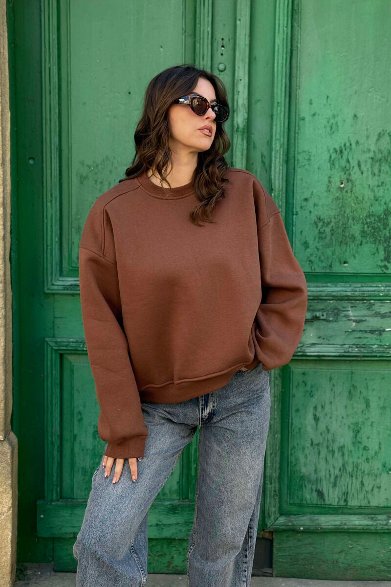 ONE COLOR SIMPLE WOMEN SWEATSHIRT BROWN/KAFE - 3