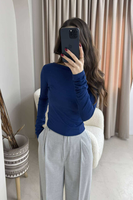 ONE COLOR SIMPLE WOMEN SWEATSHIRT BLUE/BLU - 2