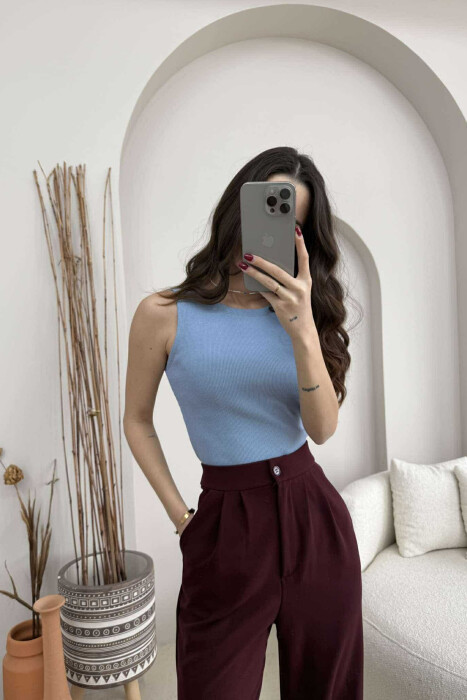 KANATJERE PËR FEMRA NË NGJYRËN BABY BLUE 