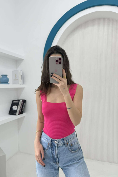 ONE COLOR SIMPLE WOMEN TANK TOP FUCHSIA/CIKLAMI 