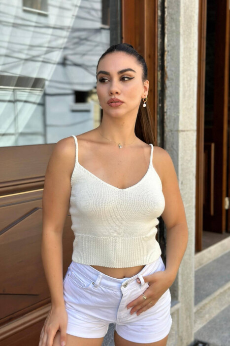 ONE COLOR SIMPLE WOMEN TANK TOPS WHITE-E BARDHE - KLAUDIO FASHION