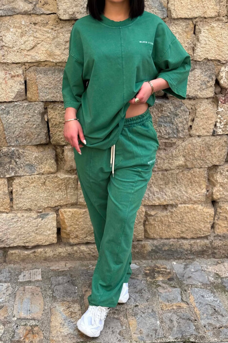 ONE COLOR SIMPLE WRITTINGS T-SHIRT + SWEATPANTS WOMAN SET GREEN/JESHILE - 3