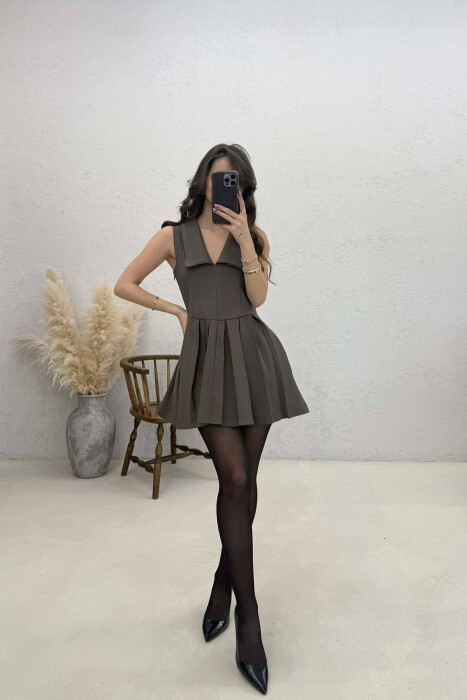 FUSTAN PER FEMRA NE NGJYRE JESHILE 