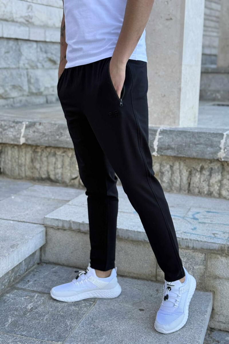 ONE COLOR SMALL LOGO MEN SWEATPANTS BLACK/ E ZEZE - 3