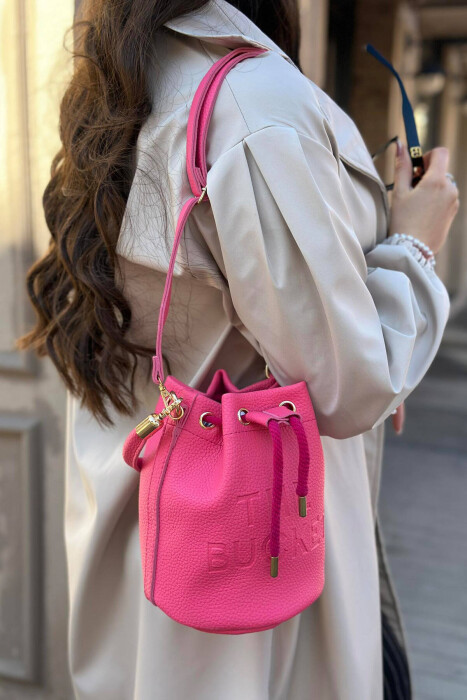 ONE COLOR SMALL SIMPLE WOMAN BAG FUCHSIA/CIKLAMI 