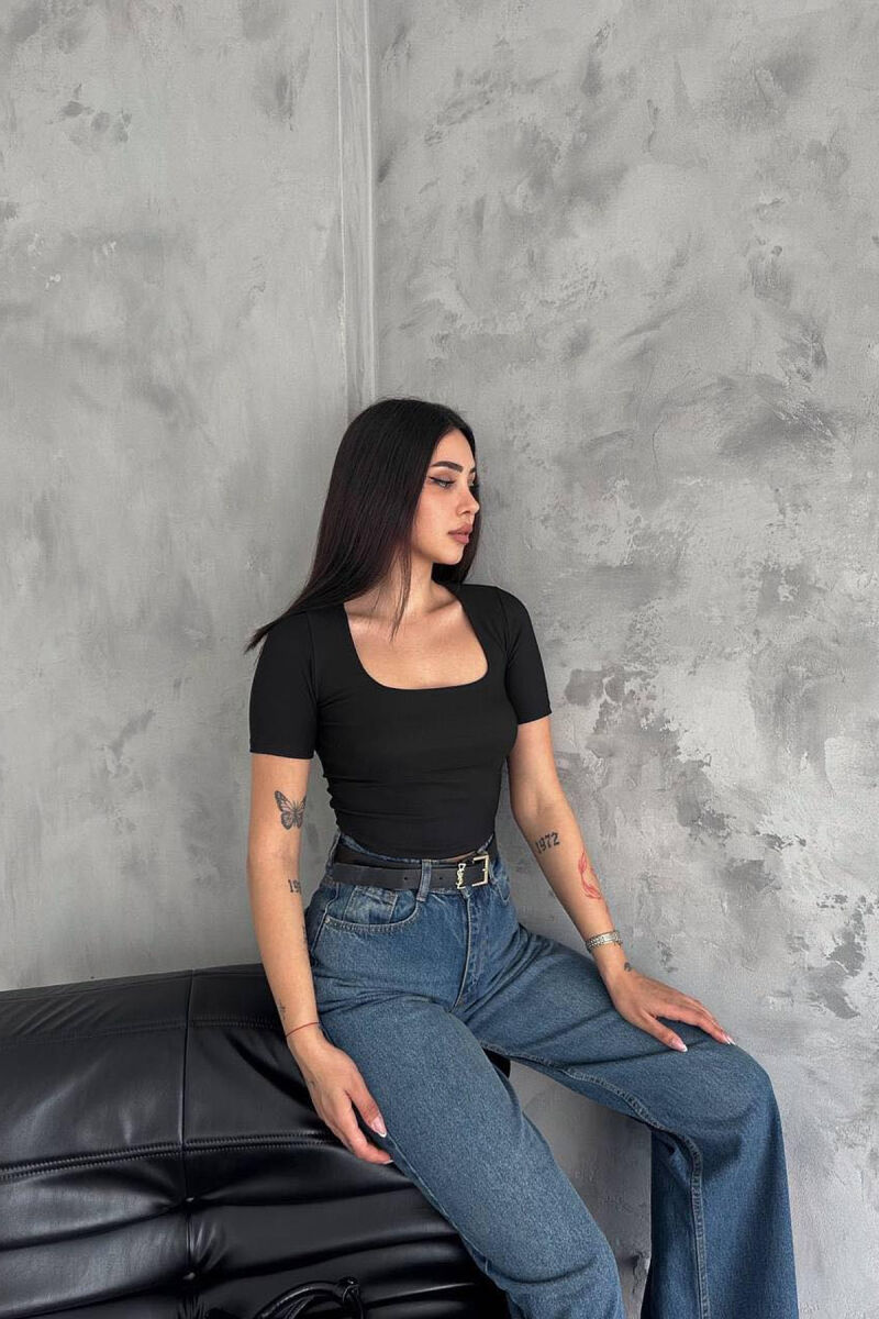 ONE COLOR SQUARE NECK WOMEN T-SHIRT BLACK/ E ZEZE - 3