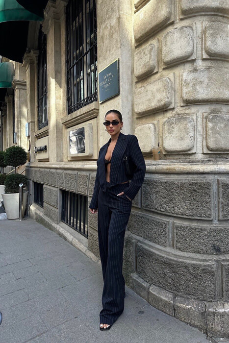 ONE COLOR STRIPED CROPPED JACKET+TROUSERS WOMEN SET DARK BLUE/BEE - 5