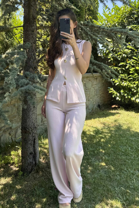 SET NJË NGJYRËSH KANATJERE+PANTALLONA PËR FEMRA NË NGJYRËN BABY PINK 