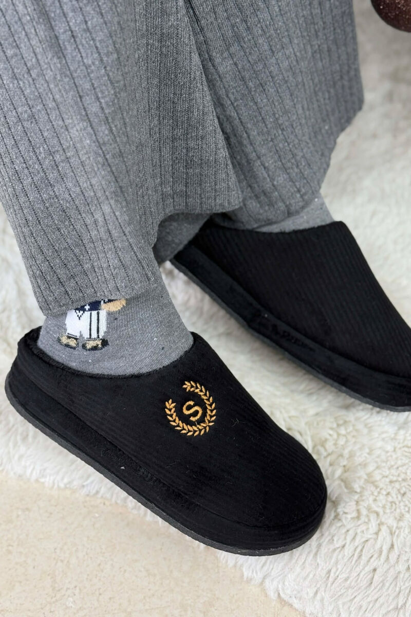 ONE COLOR TEDDY LINED WOMEN SLIPPERS BLACK/ E ZEZE - 1