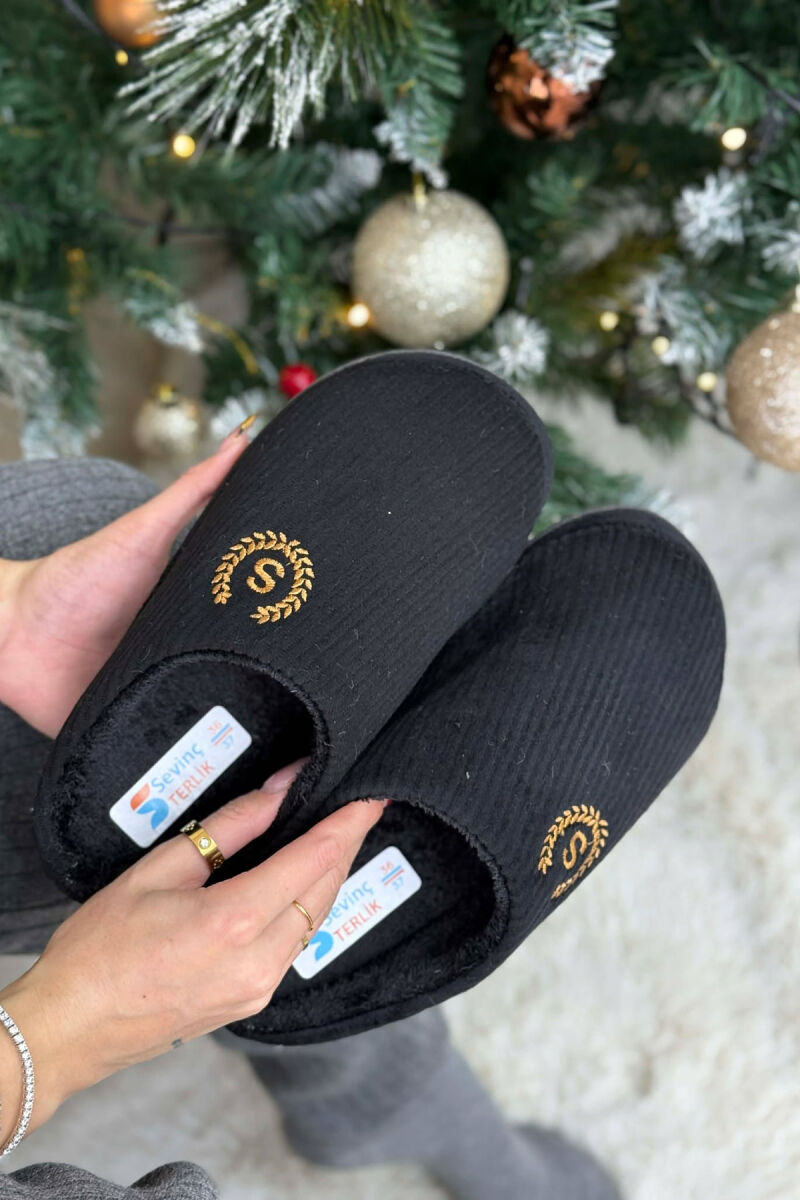 ONE COLOR TEDDY LINED WOMEN SLIPPERS BLACK/ E ZEZE - 4