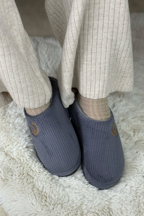 ONE COLOR TEDDY LINED WOMEN SLIPPERS GREY/GRI - 3