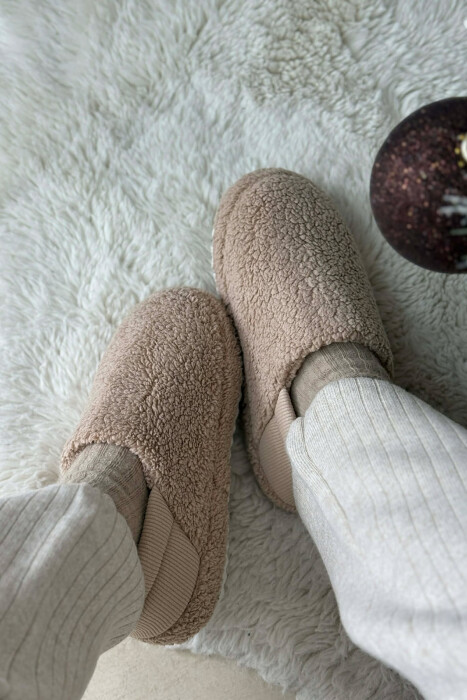 ONE COLOR TEDDY WOMEN SLIPPERS DARK BEIGE/BEZHE ERRET - 3