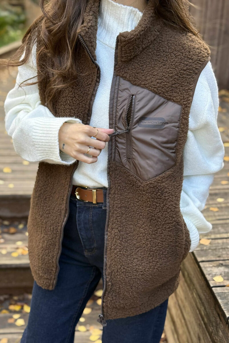ONE COLOR TEDDY ZIPPER WOMEN VEST BROWN/KAFE - 3