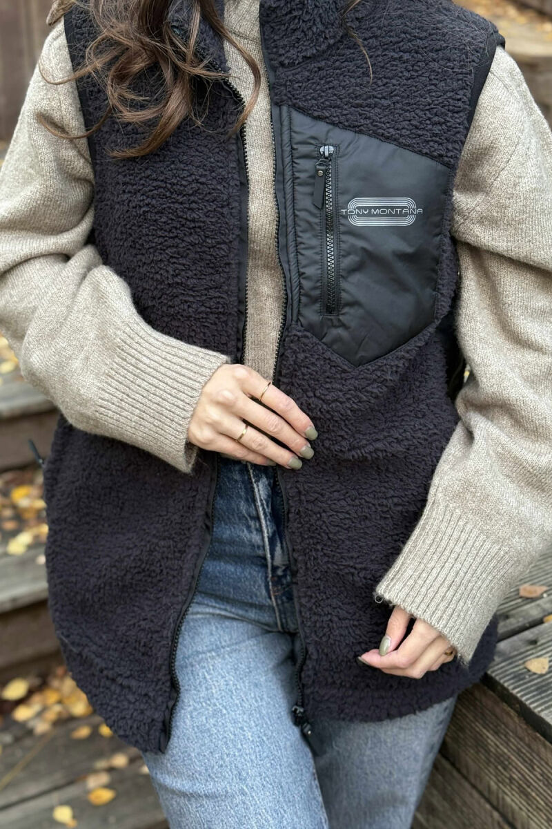 ONE COLOR TEDDY ZIPPER WOMEN VEST DARK GREY/GEE - 4