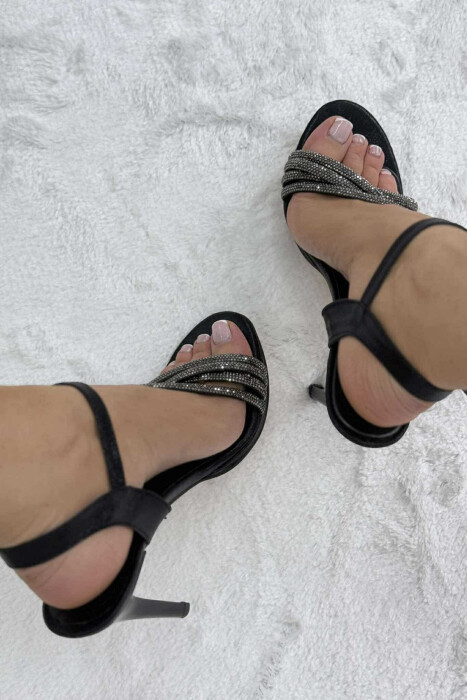 ONE COLOR THIN HIGH HEEL WOMEN SANDAL BLACK/ E ZEZE - 2