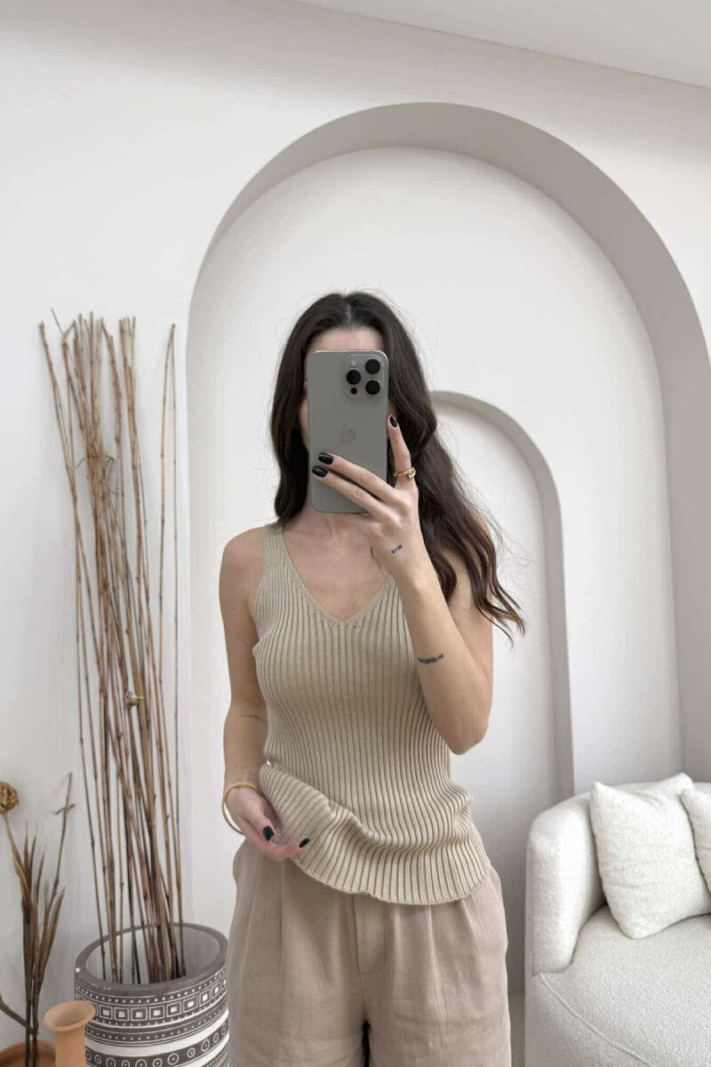 ONE COLOR THIN STRAPS WOMEN TANK TOP BEIGE/BEZHE - 2