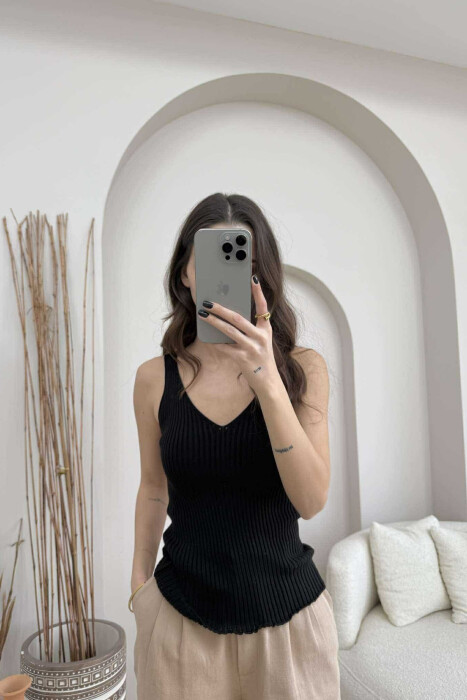 ONE COLOR THIN STRAPS WOMEN TANK TOP BLACK/ E ZEZE 