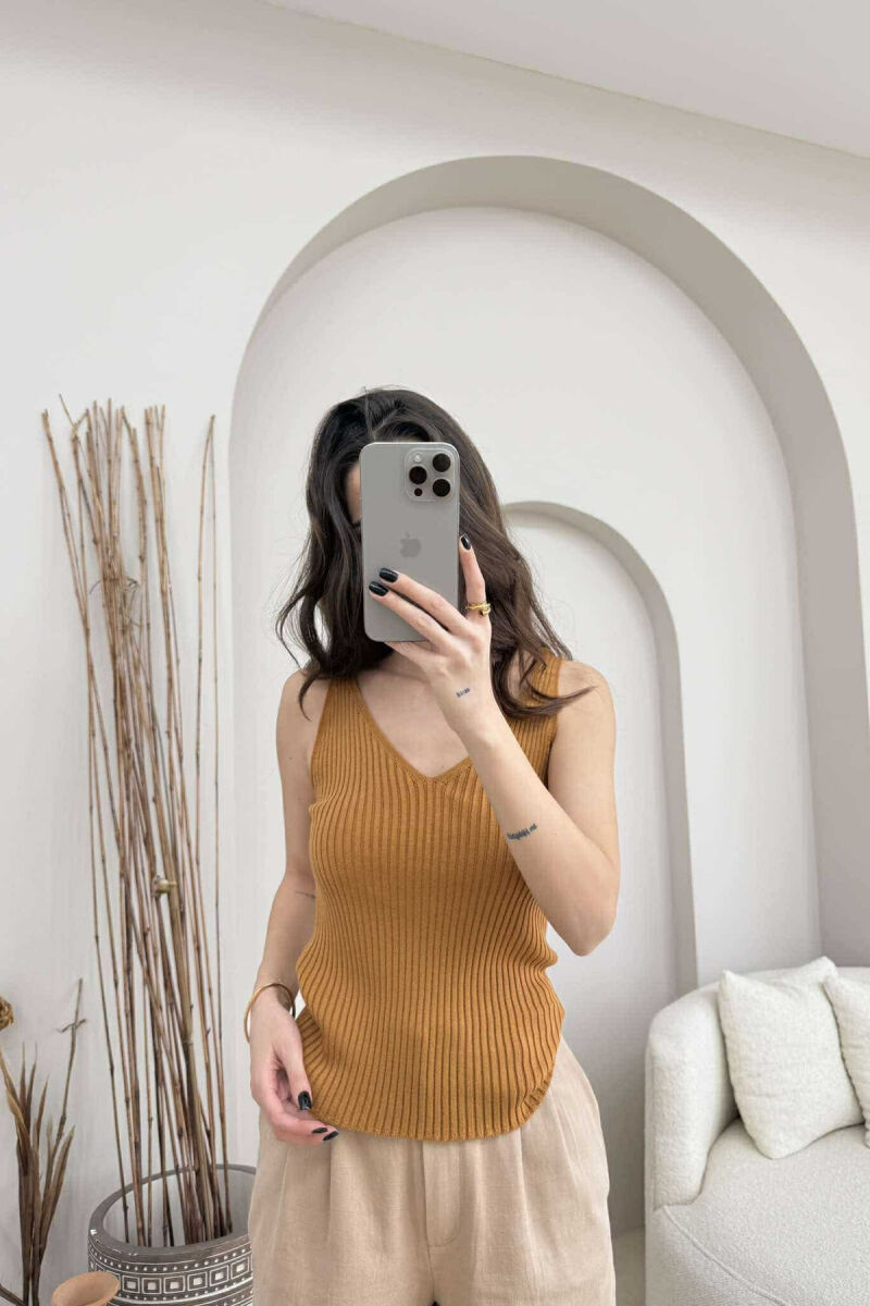 ONE COLOR THIN STRAPS WOMEN TANK TOP BROWN/KAFE - 3