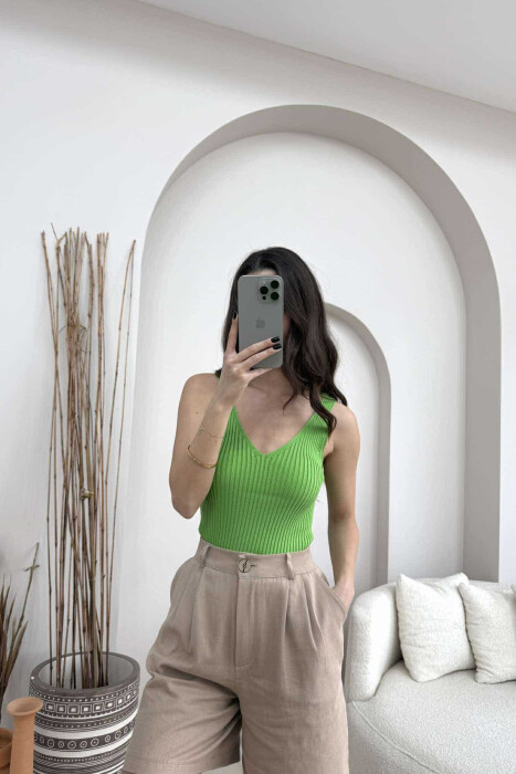 ONE COLOR THIN STRAPS WOMEN TANK TOP LIGHT GREEN/JEZB 